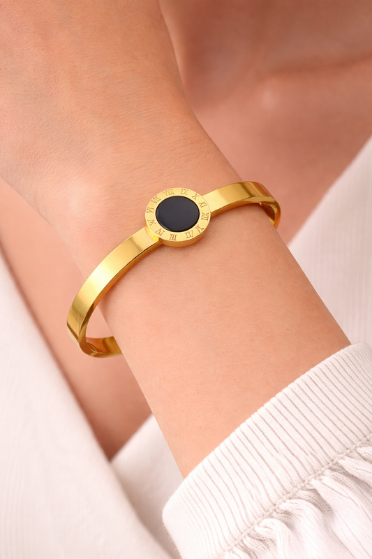 Astria Jewellery Gold-Plated Roman Numeral Black Dial Bracelet for Women Astria Jewellery