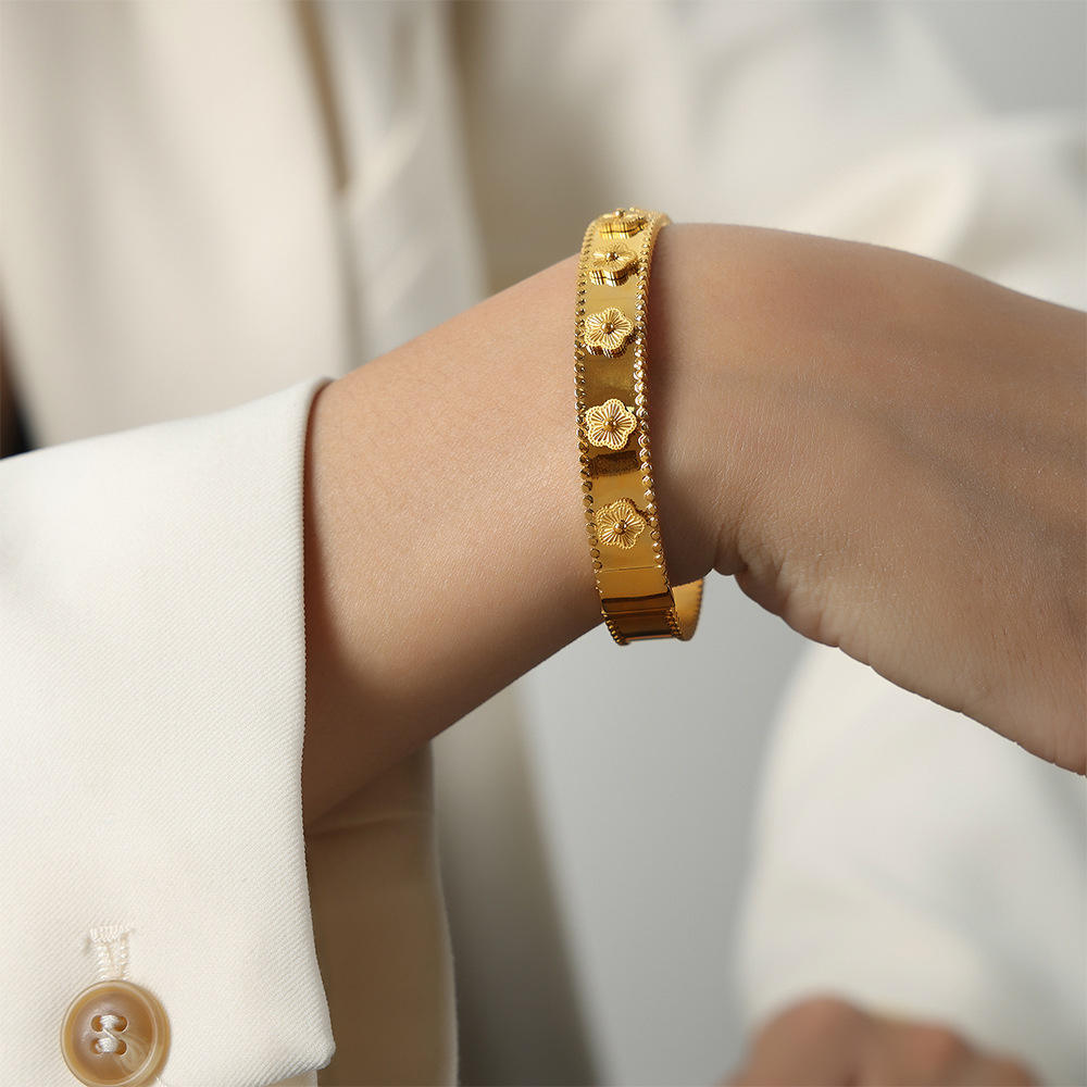 Astria Jewellery Gold Floral Engraved Bracelet for Women Astria Jewellery