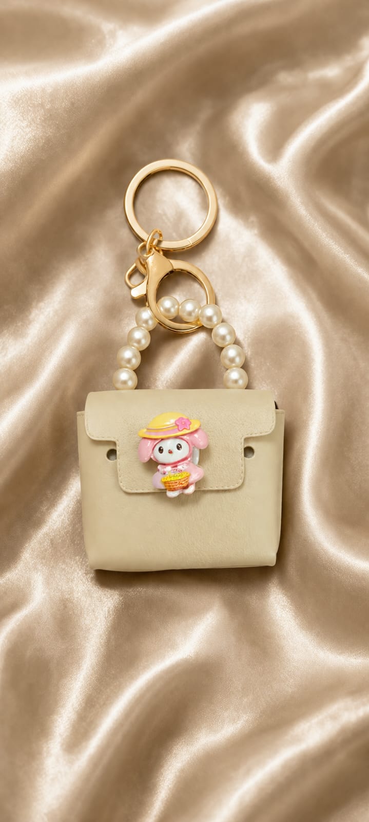 Cute Beige Mini Handbag Keychain for Women & Girls | Cartoon Purse Bag Charm with Pearl Handle | Silicone Key Ring | Backpack & Car Key Accessory
