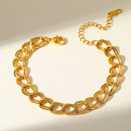 Gold Plated Oval Link Chain Bracelet for Women | Adjustable Chunky Chain Bracelet | Minimalist Statement Jewelry Astria Jewellery