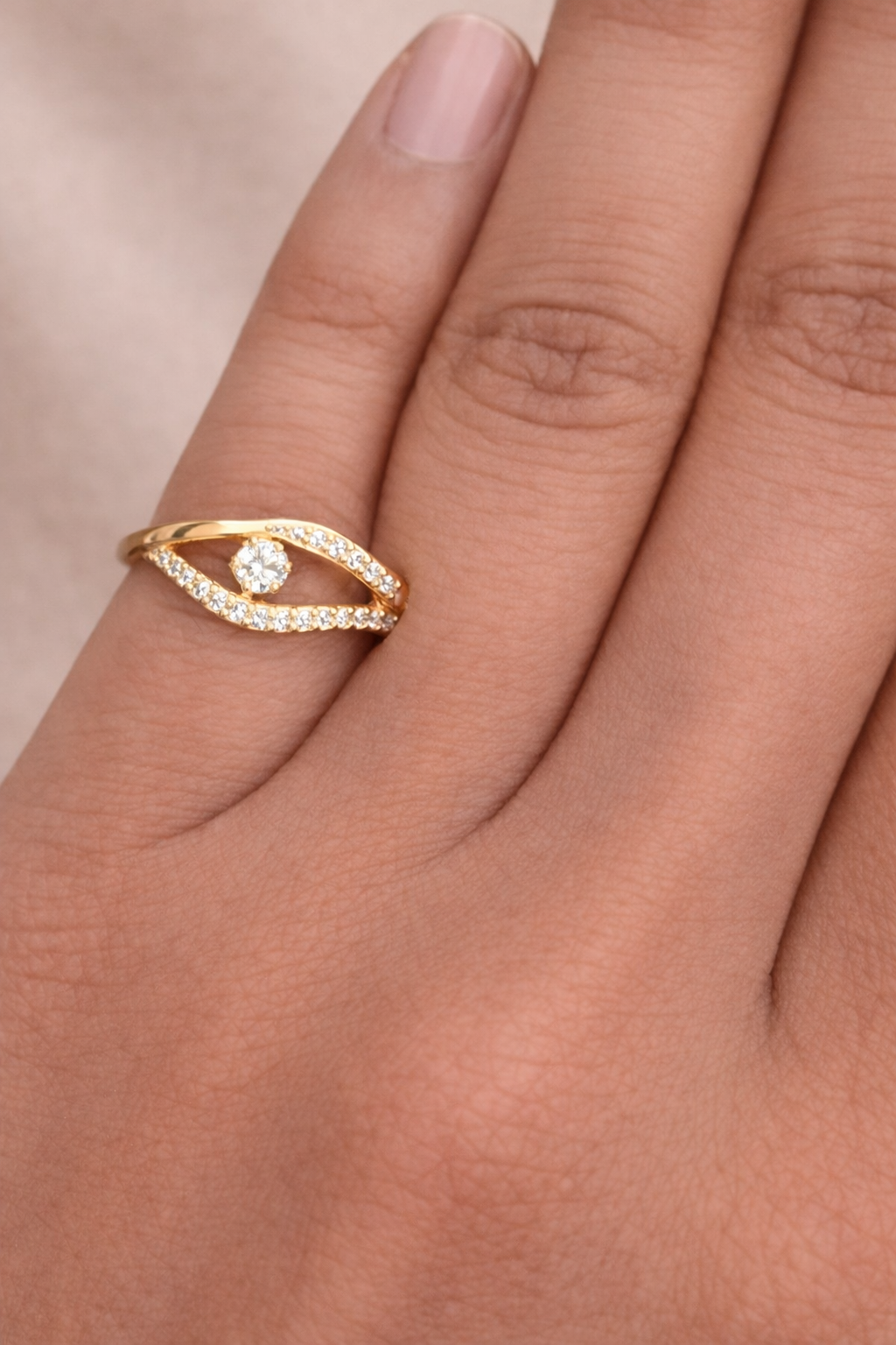 Shimmering Graceful Rings
