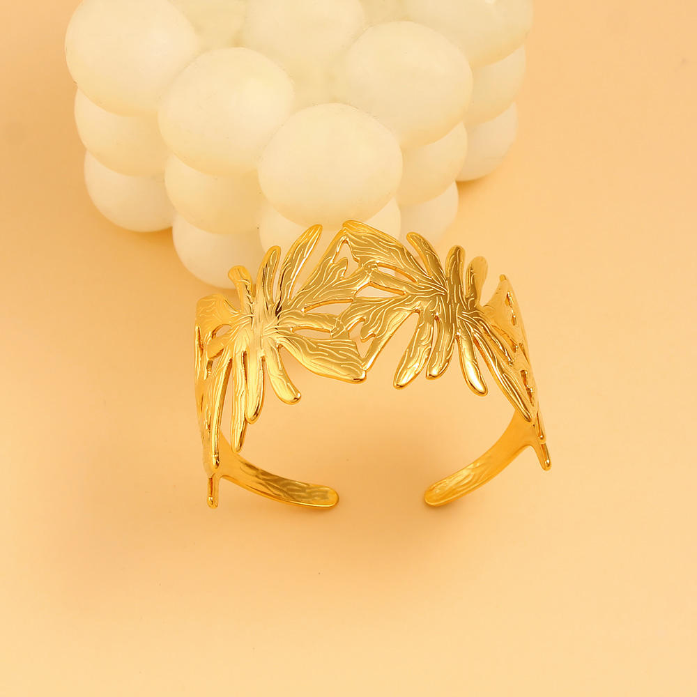 Astria Jewellery Gold-Plated Chunky Link Cuff Bracelet for Women | Statement Open