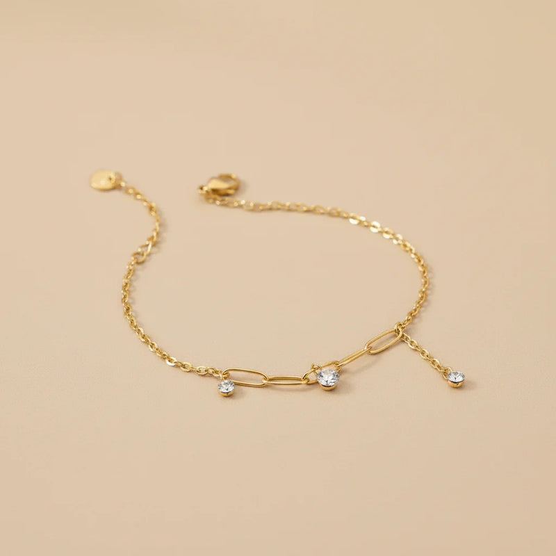 Diamond Glow Chain Bracelet